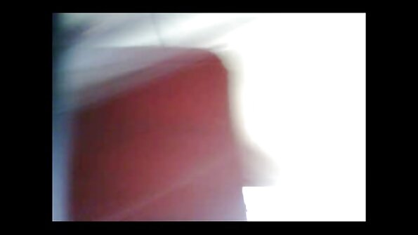 O minx busty care are o pereche de sâni grase călărește un penis mare